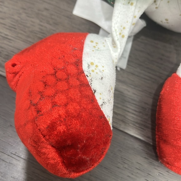 Disney Store 2019 Minnie Mouse Christmas Holiday Plush - Picture 4 of 9